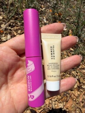 Too Faced Ribbon Wrapped Lash Mascara - Hot Pink Tube